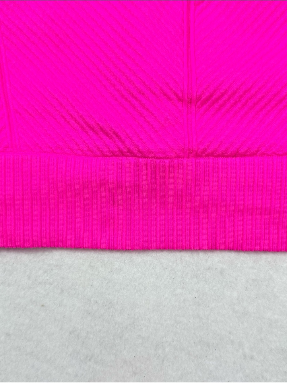 PINK Victoria’s Secret Hot Pink Ribbed Racerback Sports Bra M - Picture 3 of 9